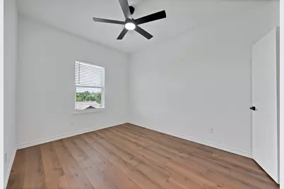 1008 20th Street, Fort Worth, TX 76164 - Photo 33