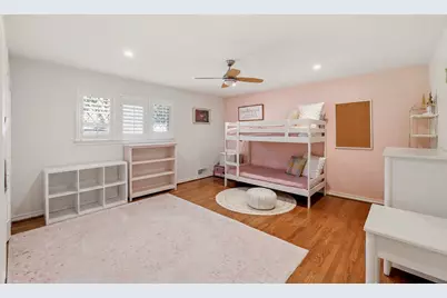 9544 Crestedge Drive, Dallas, TX 75238 - Photo 17