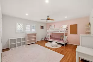 9544 Crestedge Dr, Dallas, TX 75238 - Photo 17