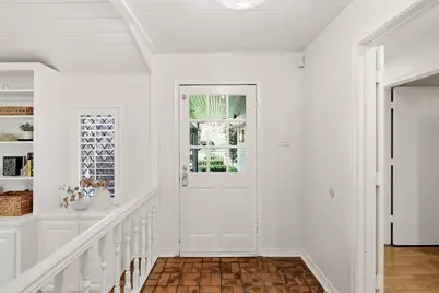 9544 Crestedge Drive, Dallas, TX 75238 - Photo 5