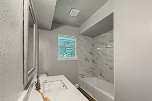 1901 Park St, Greenville, TX 75401 - Photo 25