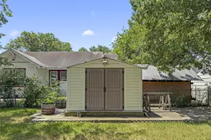 1901 Park St, Greenville, TX 75401 - Photo 27