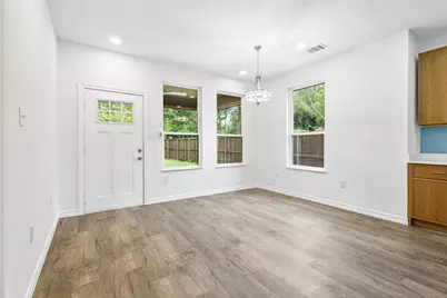 820 N Wood Street, Denton, TX 76209 - Photo 7