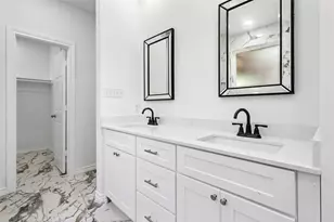 820 N Wood St, Denton, TX 76209 - Photo 9