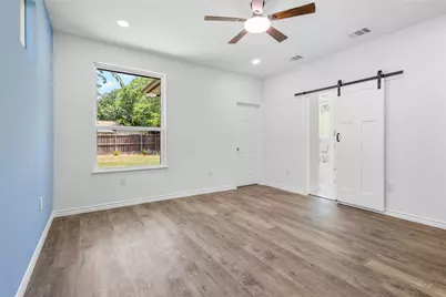 820 N Wood Street, Denton, TX 76209 - Photo 9