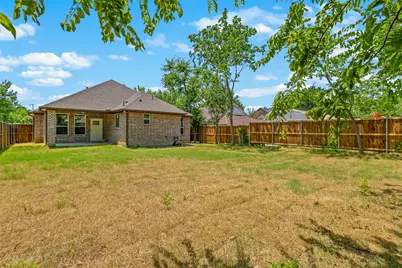 820 N Wood Street, Denton, TX 76209 - Photo 17