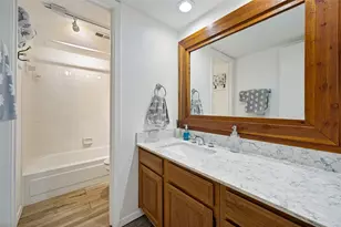 9233 Church Rd, Dallas, TX 75231 - Photo 15