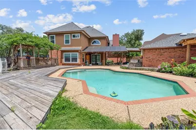 2136 Brownstone Court, Grapevine, TX 76051 - Photo 3