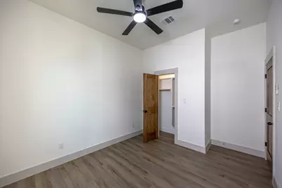 5208 Helmick, Fort Worth, TX 76107 - Photo 23