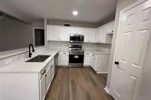 922 Binbrook Dr, Mesquite, TX 75149 - Photo 1