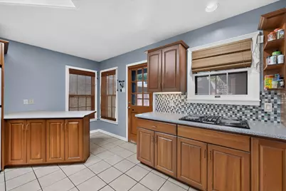 3017 Primrose Avenue, Fort Worth, TX 76111 - Photo 9