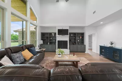 4895 Meadow Brze Court, Fort Worth, TX 76140 - Photo 7
