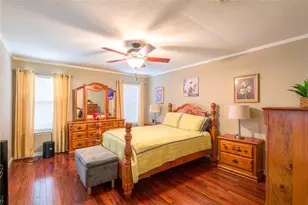 8017 Sartain Dr, Fort Worth, TX 76120 - Photo 15