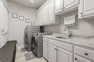 8240 St Johns Dr, Waxahachie, TX 75167 - Photo 19