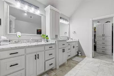 8240 St Johns Drive, Waxahachie, TX 75167 - Photo 17