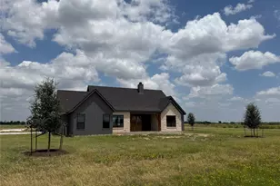 495 High Meadow, Elm Mott, TX 76640 - Photo 3