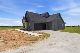 495 High Meadow, Elm Mott, TX 76640 - Photo 7