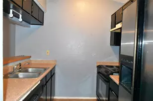 2014 High Bluff Dr, Garland, TX 75041 - Photo 5