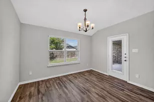 205 Watson St, Red Oak, TX 75154 - Photo 5