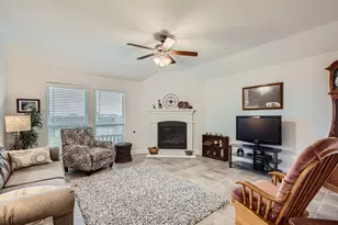 2828 Ainsworth Rd, Aubrey, TX 76227 - Photo 11