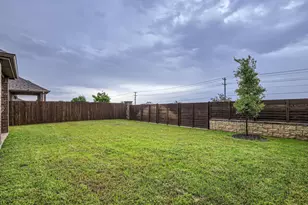 2828 Ainsworth Rd, Aubrey, TX 76227 - Photo 5