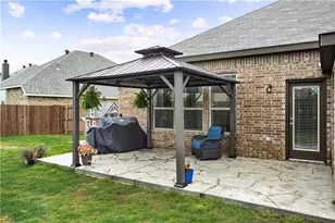 260 Hilltop Dr, Justin, TX 76247 - Photo 21
