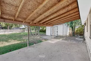3846 Happy Canyon Dr, Dallas, TX 75241 - Photo 31