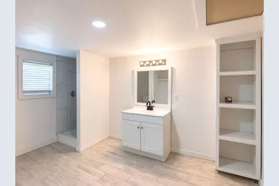 1414 N Binkley Avenue, Sherman, TX 75092 - Photo 13