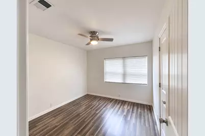 1414 N Binkley Avenue, Sherman, TX 75092 - Photo 9