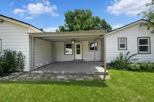 1414 N Binkley Ave, Sherman, TX 75092 - Photo 19