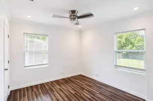 1414 N Binkley Ave, Sherman, TX 75092 - Photo 11