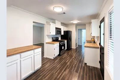 1414 N Binkley Avenue, Sherman, TX 75092 - Photo 7