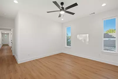 2210 Bethurum, Dallas, TX 75215 - Photo 21