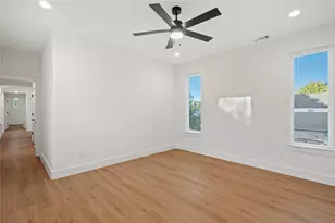 2210 Bethurum, Dallas, TX 75215 - Photo 21