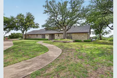 8628 Stonewood Drive, Fort Worth, TX 76179 - Photo 3