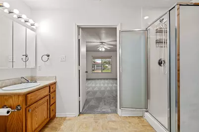 219 W Wilson Avenue, Sherman, TX 75090 - Photo 21