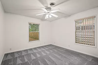 219 W Wilson Avenue, Sherman, TX 75090 - Photo 29