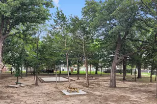 2127 Coelum Ct, Dallas, TX 75253 - Photo 27