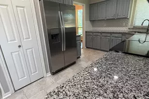 4545 Miami Dr, Plano, TX 75093 - Photo 9