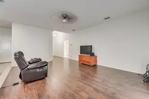 705 Ben Lake Trl, Fort Worth, TX 76120 - Photo 3
