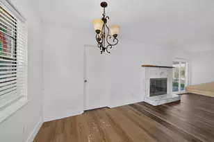 2709 Laramie St, Irving, TX 75062 - Photo 11