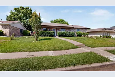 2709 Laramie Street, Irving, TX 75062 - Photo 3