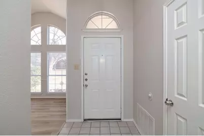 6813 Aimpoint Drive, Plano, TX 75023 - Photo 3