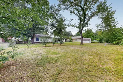 2821 McCarley Drive, Commerce, TX 75428 - Photo 37