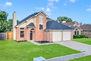 613 Laurel St, Cedar Hill, TX 75104 - Photo 3