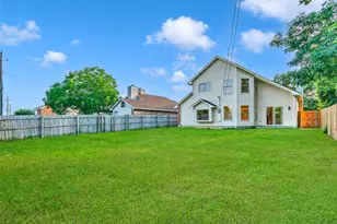 613 Laurel St, Cedar Hill, TX 75104 - Photo 35