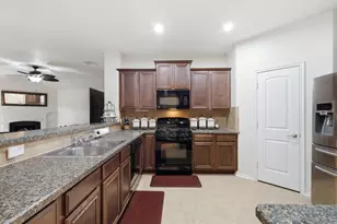 608 Byron Nelson Dr, McKinney, TX 75072 - Photo 17