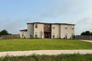 487 Whispering Wy, Red Oak, TX 75154 - Photo 1