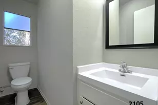 2101 2103 2105 2107 Knoll Crest Dr, Arlington, TX 76014 - Photo 15