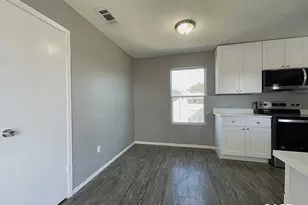 2101 2103 2105 2107 Knoll Crest Dr, Arlington, TX 76014 - Photo 25